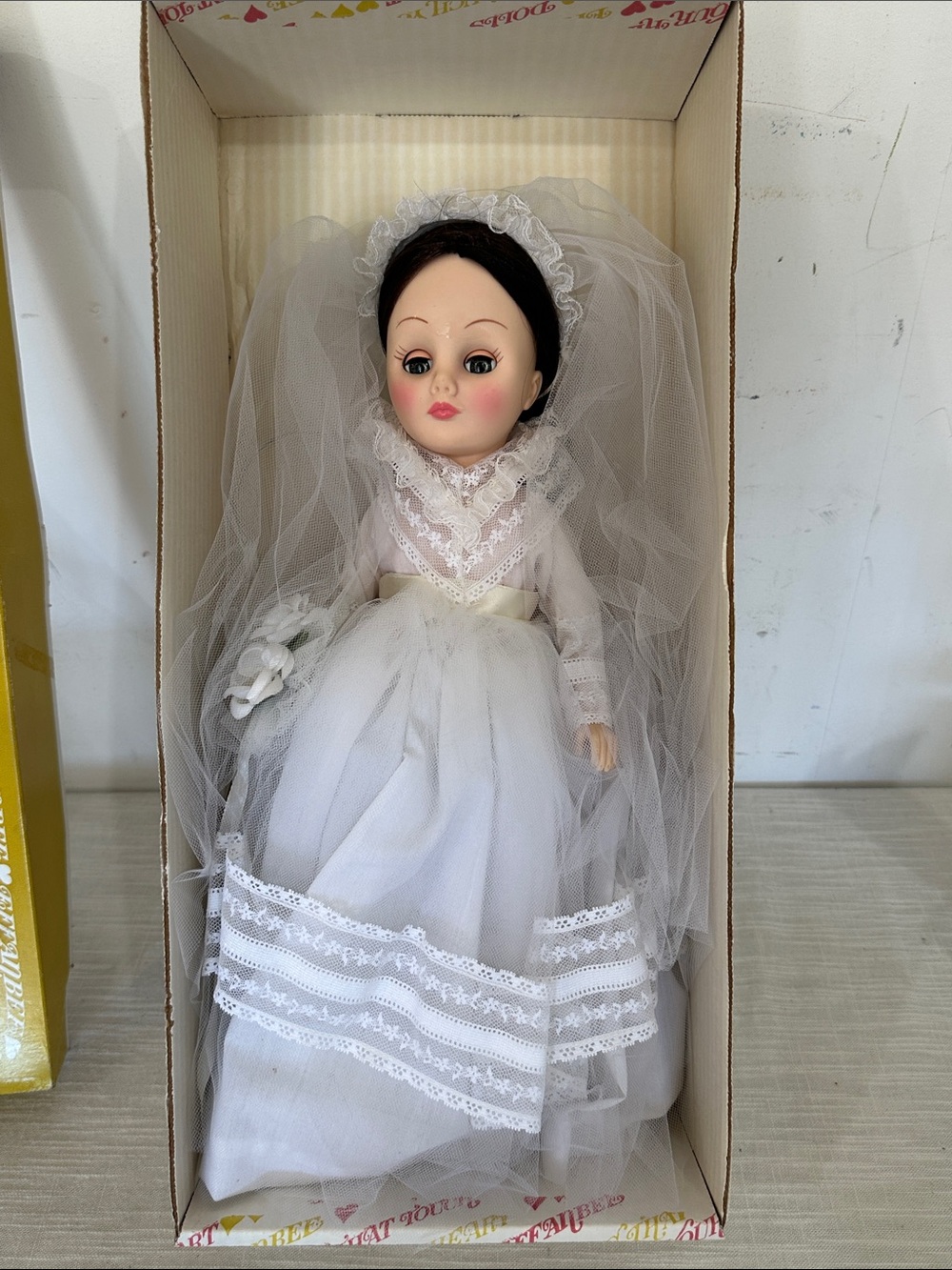 🥕 Vintage 1982 Effanbee Bride Doll